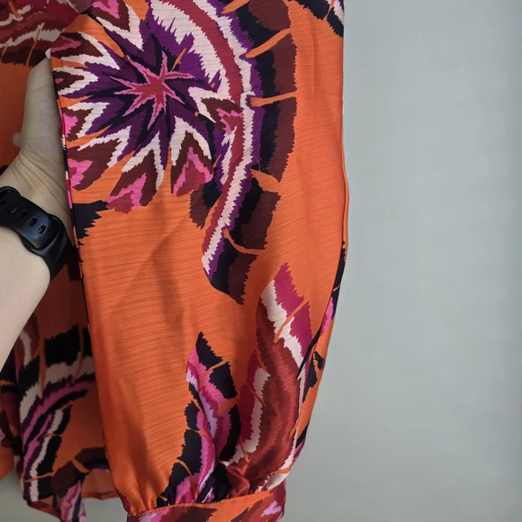 JODIFL Bold Orange and Pink Blouse - Picture 5 of 13